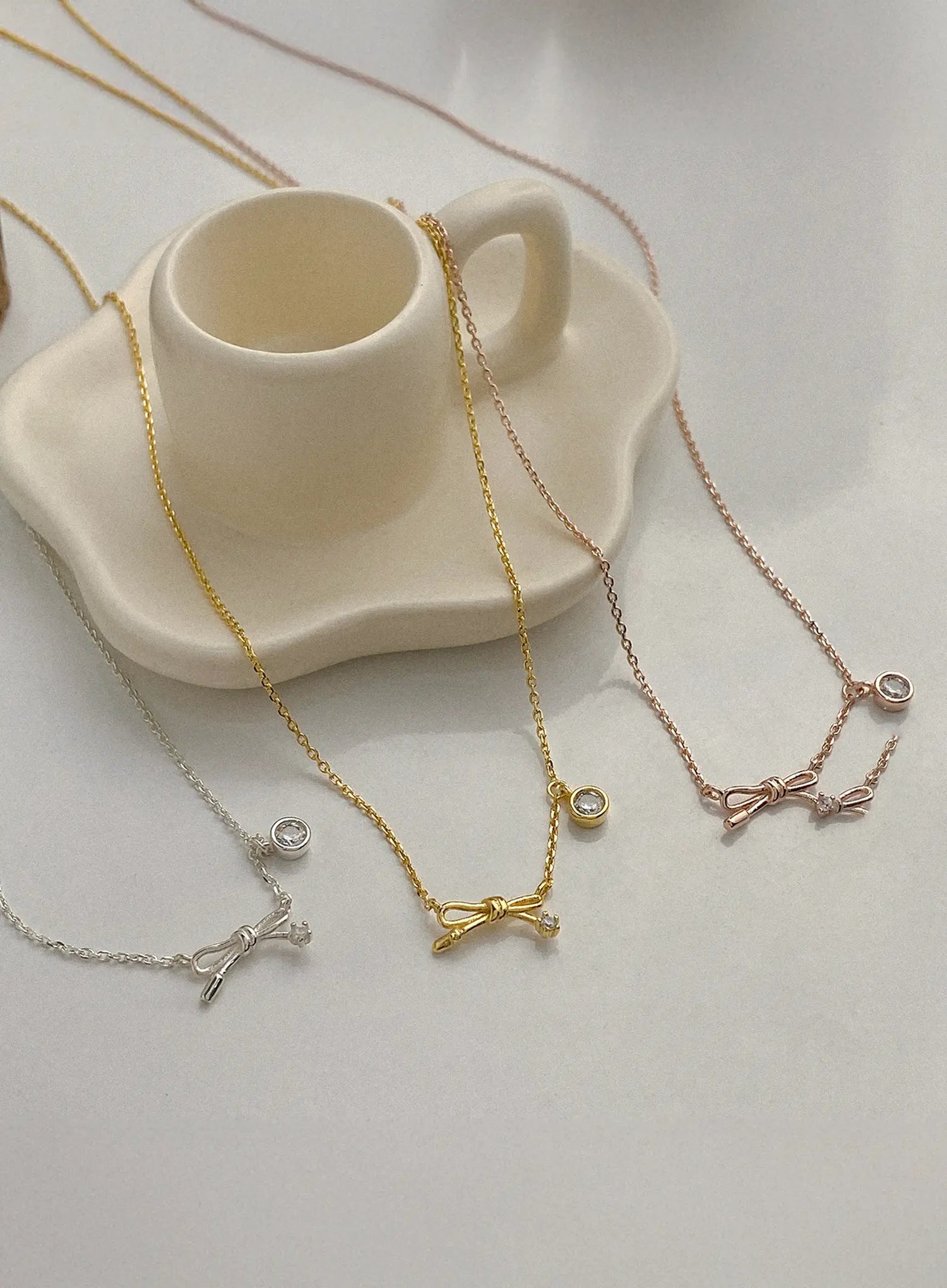 Tokarczuk Ribbon Cubic Necklace IU506