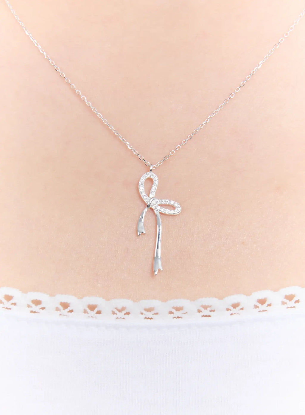 Elara Glow Necklace IU527