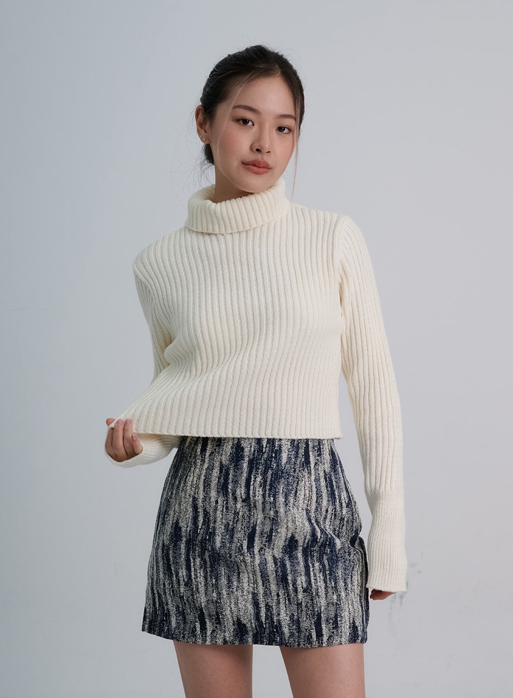 Turtleneck Crop Knit CO20