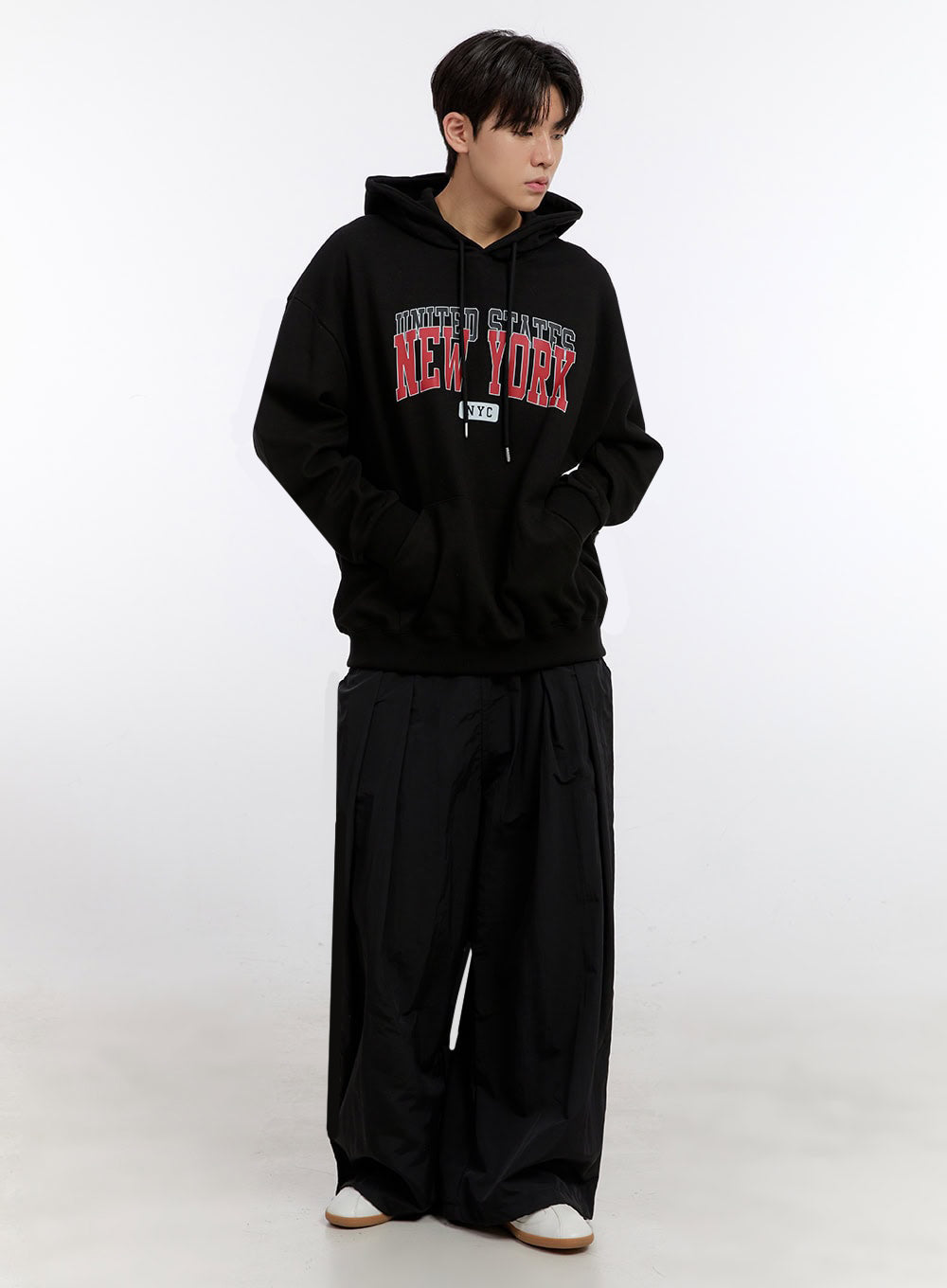 Men's Wide-Leg Windbreaker Pants IM525