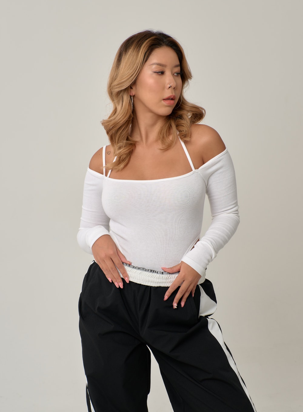 Off-Shoulder Thin Straps Bodysuit IN22