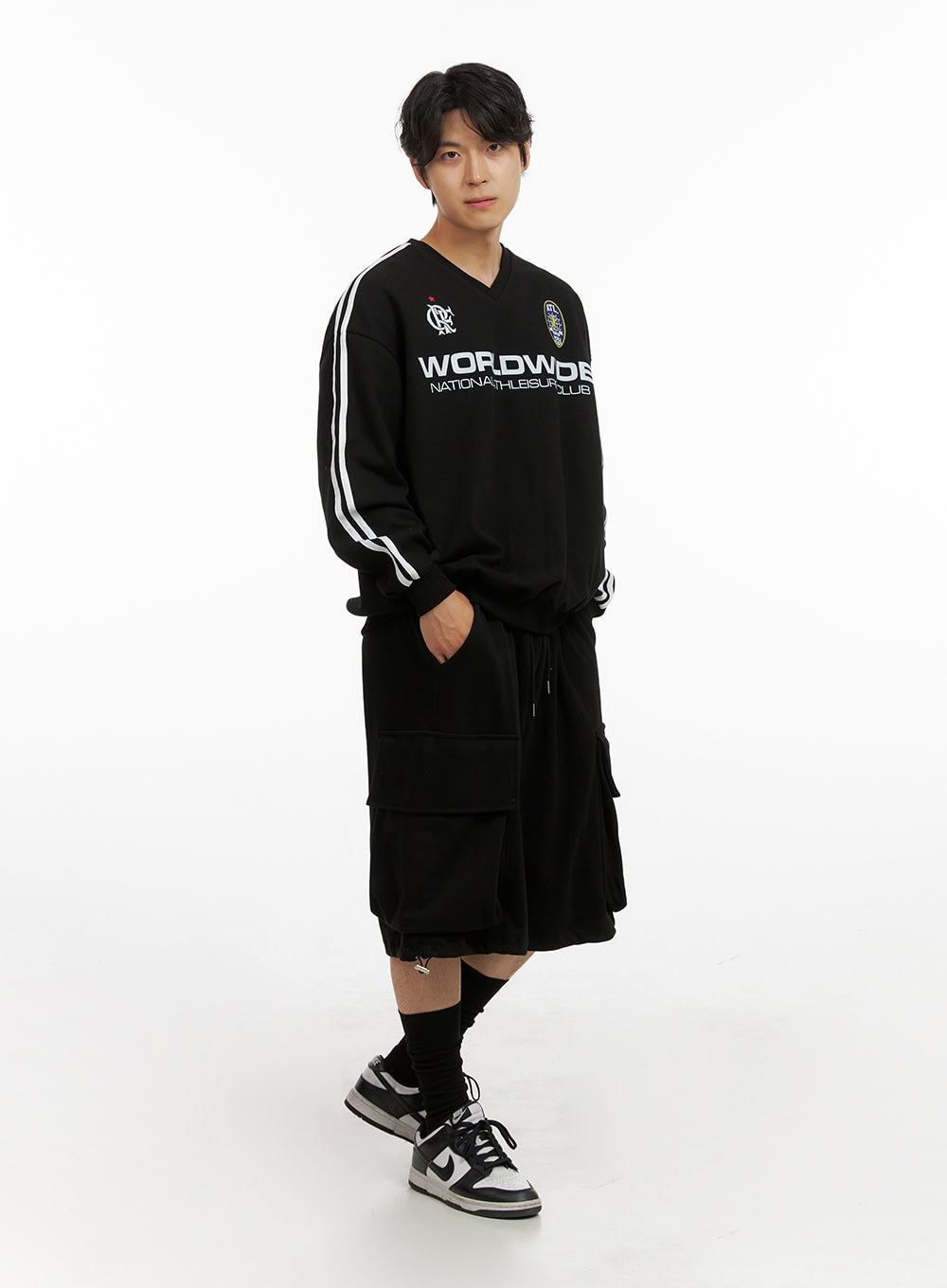 Men's Cargo Sweatshorts (Black) IG409