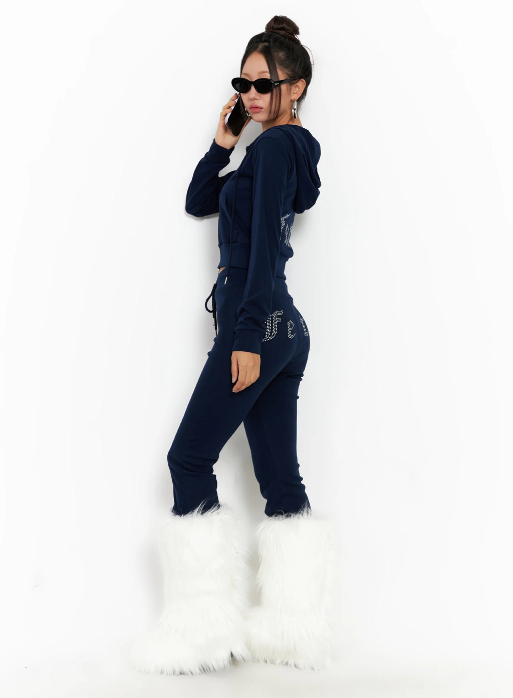 Graphic Bootcut Sweatpants CO515