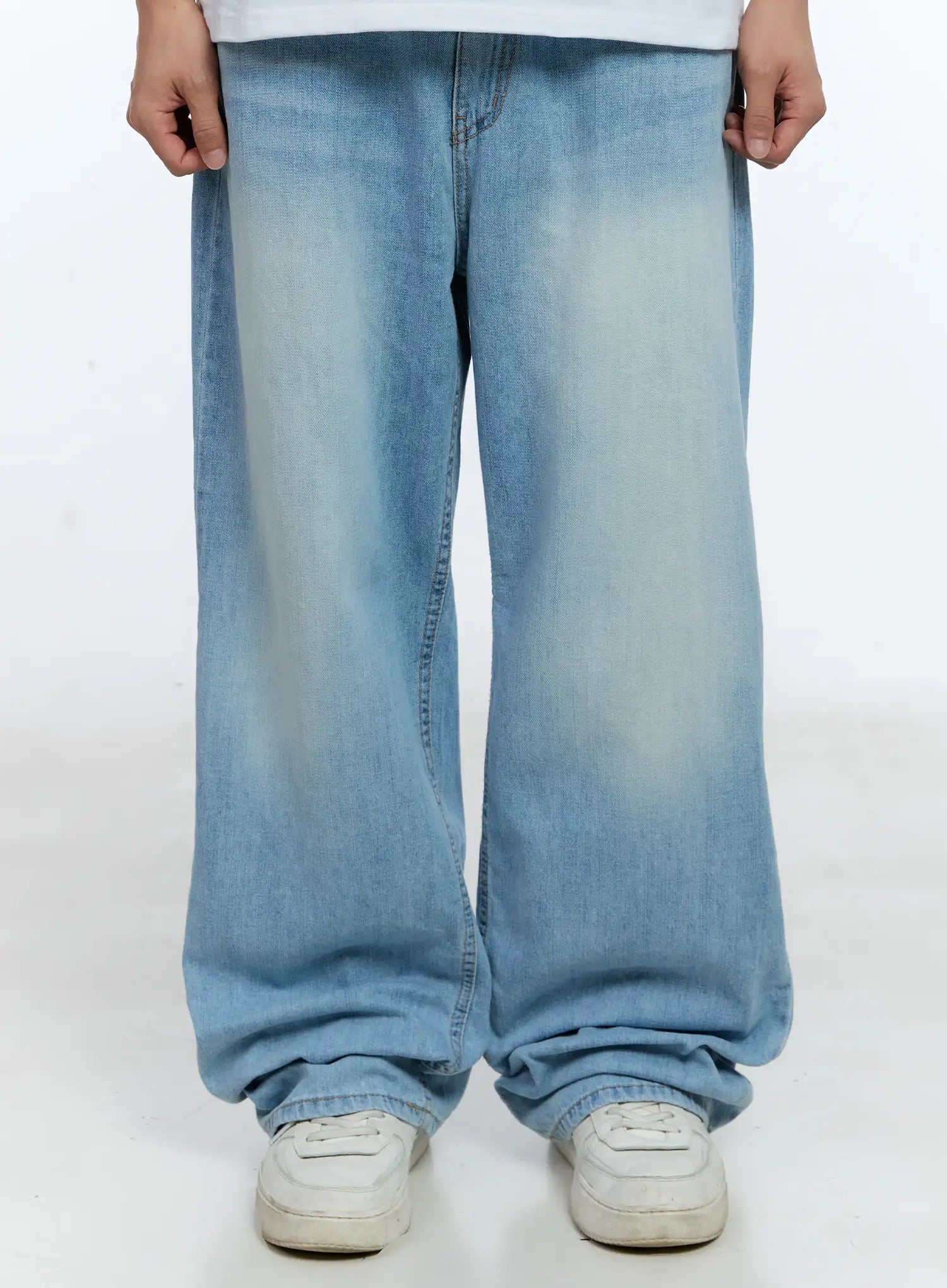 Men's Washed Wide Denim Pants IL517