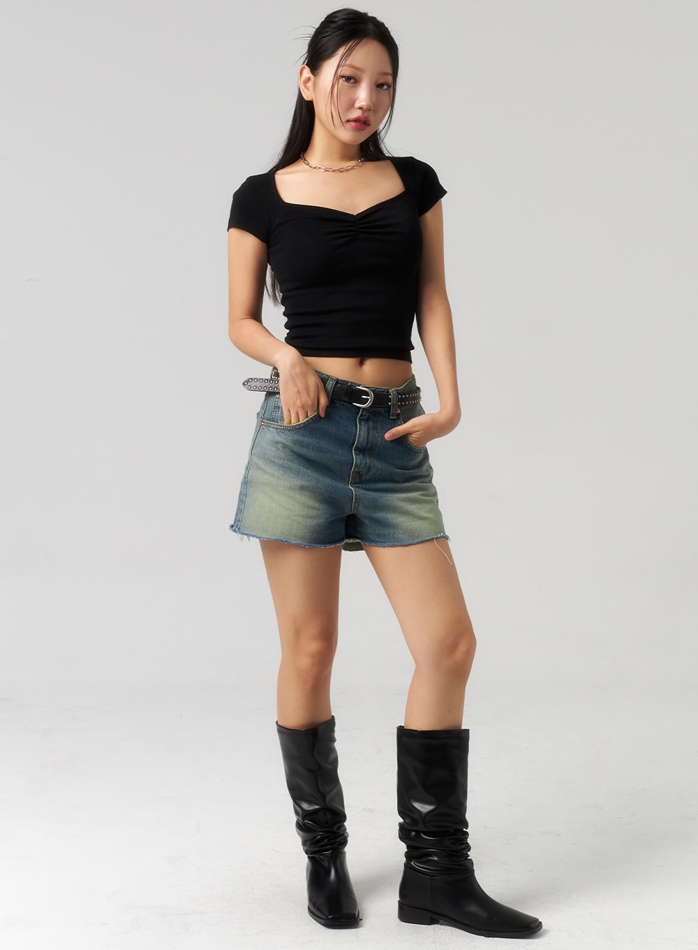 Mid-Wash Denim Shorts CU327