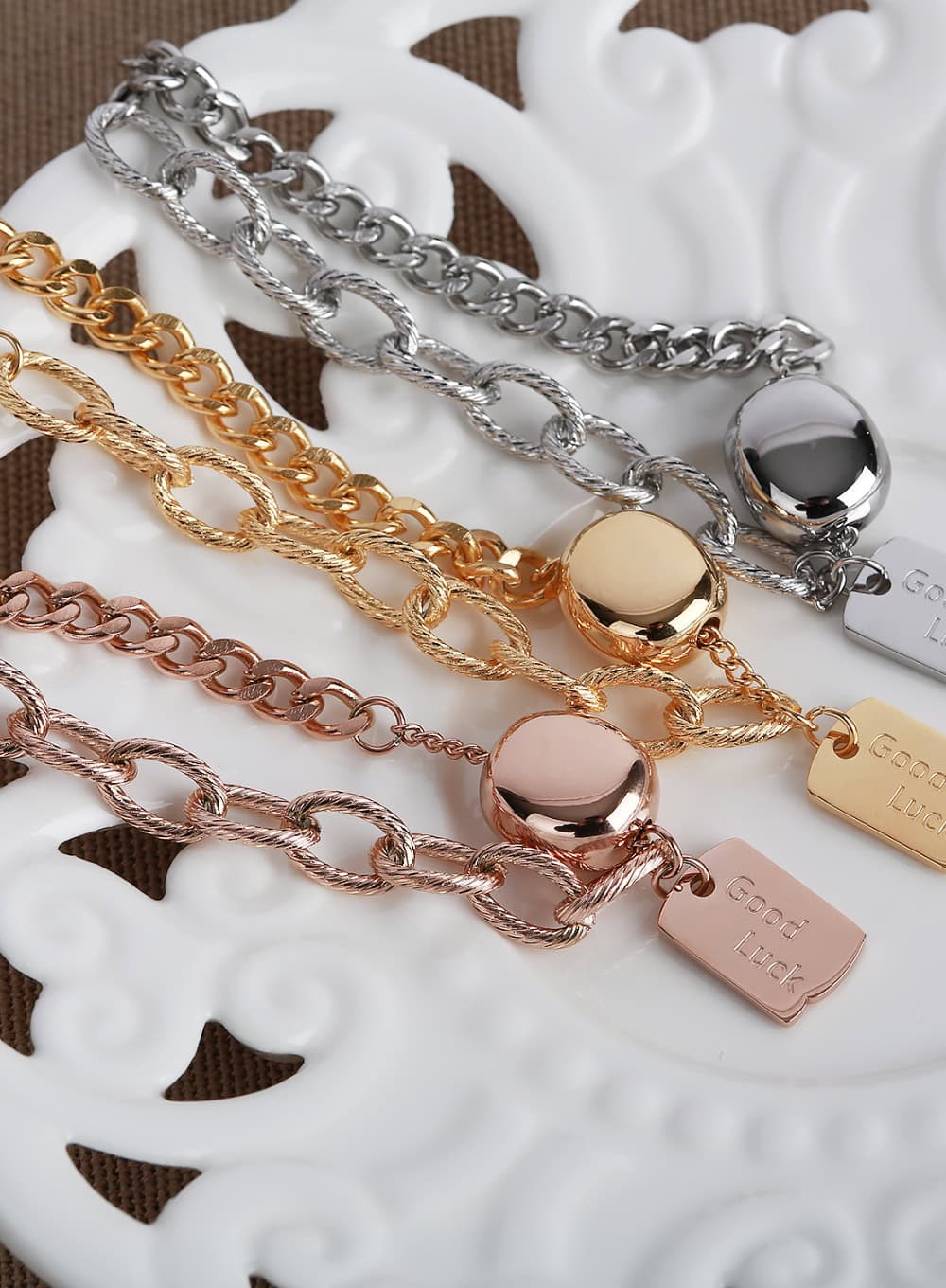 Lucky Pendant Chain Bracelet IL411