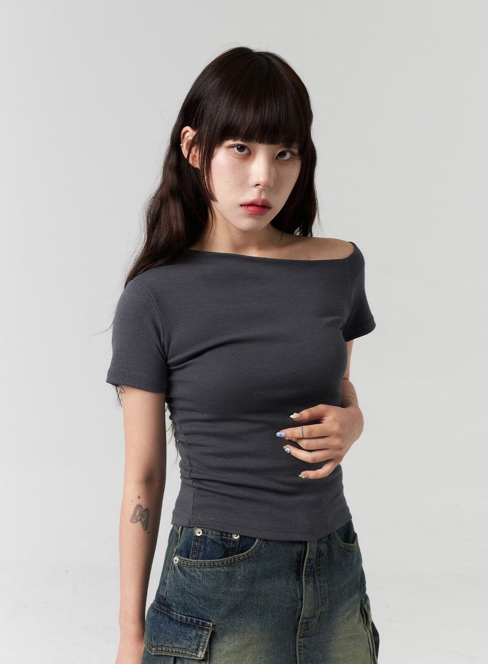 Off-Shoulder Tee CL318