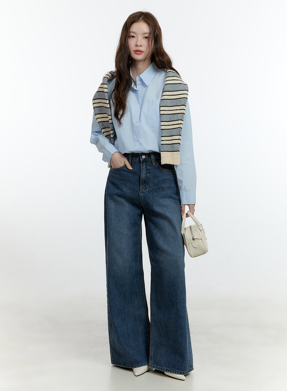 Klaudia Wide-Leg Jeans CF503
