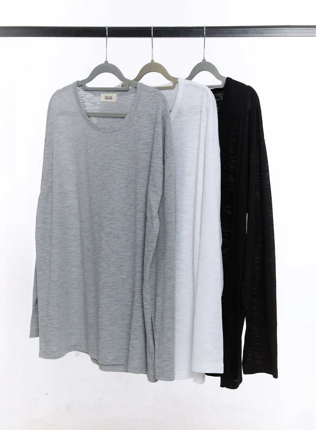 Men's Classic Long-Sleeve Tee IG512