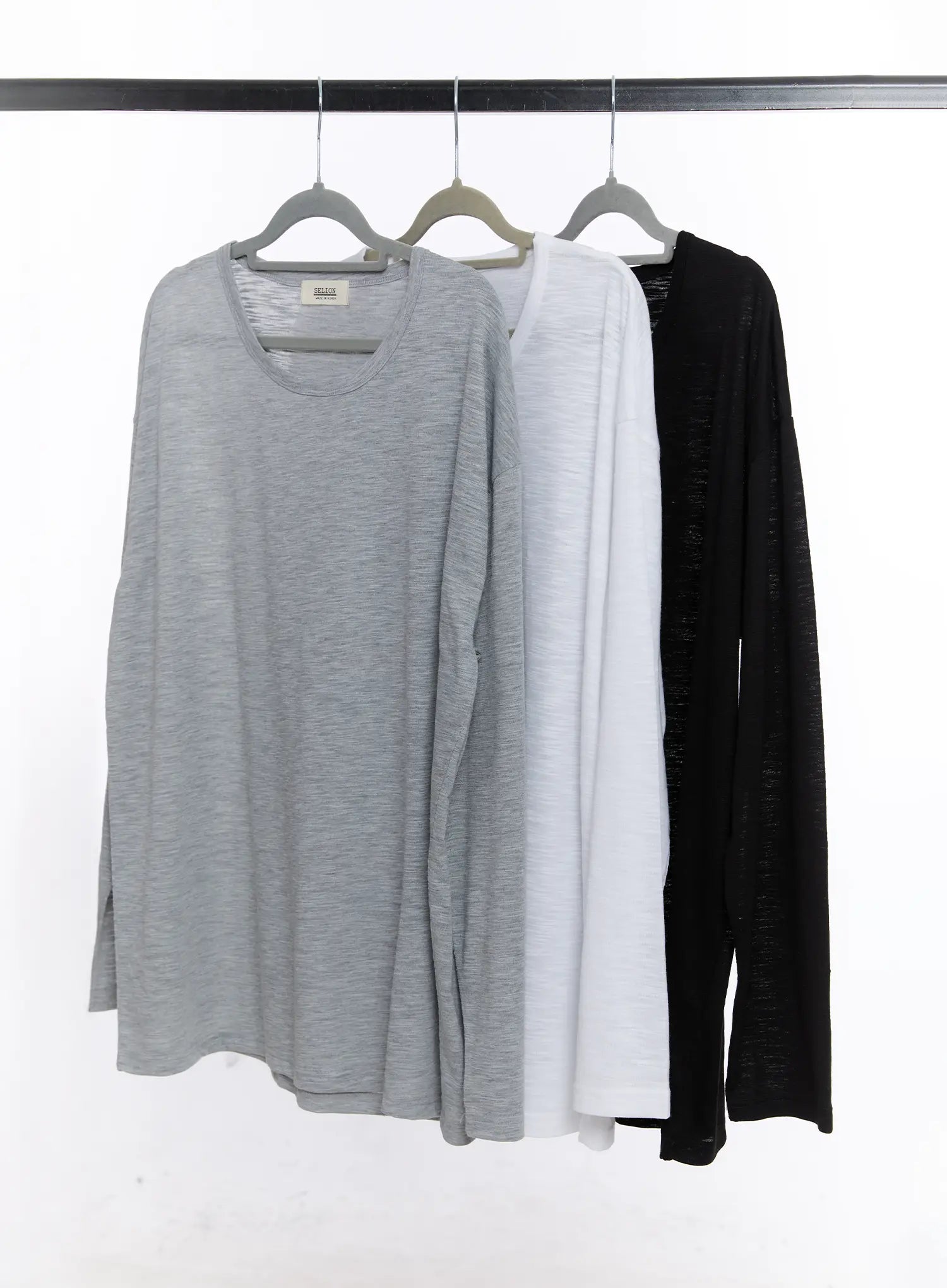 Men's Classic Long-Sleeve Tee IG512