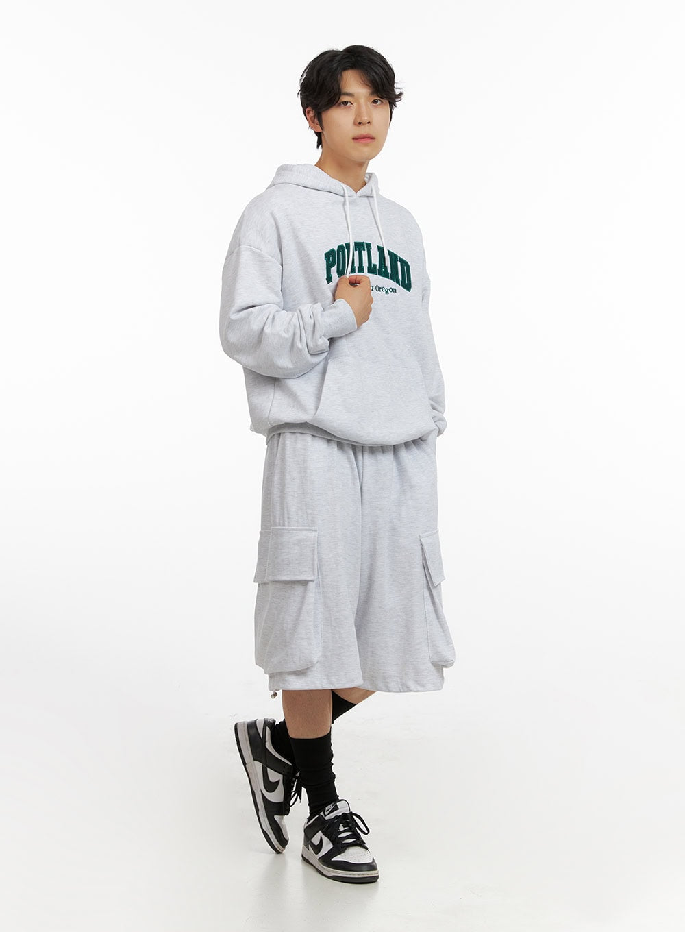 Men's Cargo Sweatshorts (Light Gray) IG409