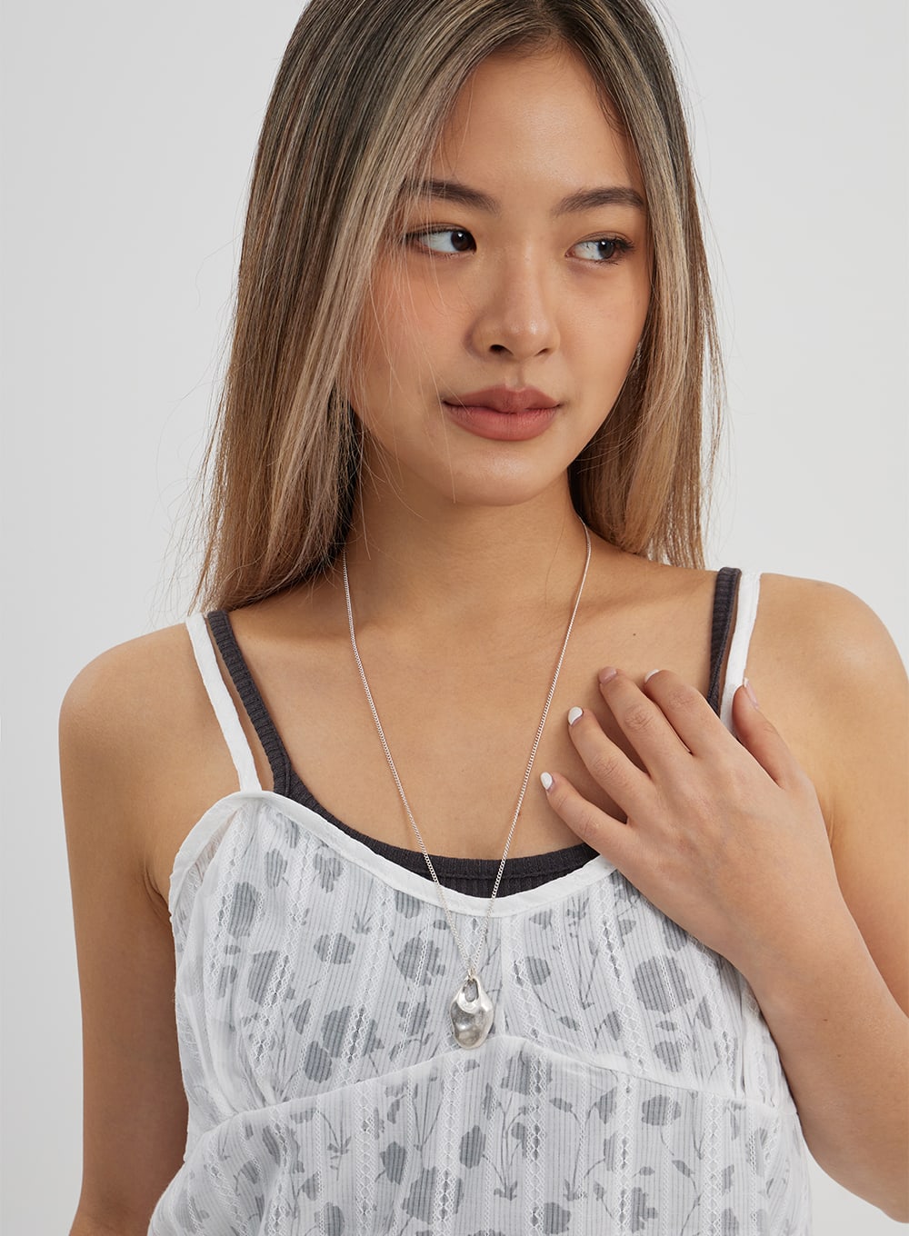 Single Chain With Pendant Necklace CJ325