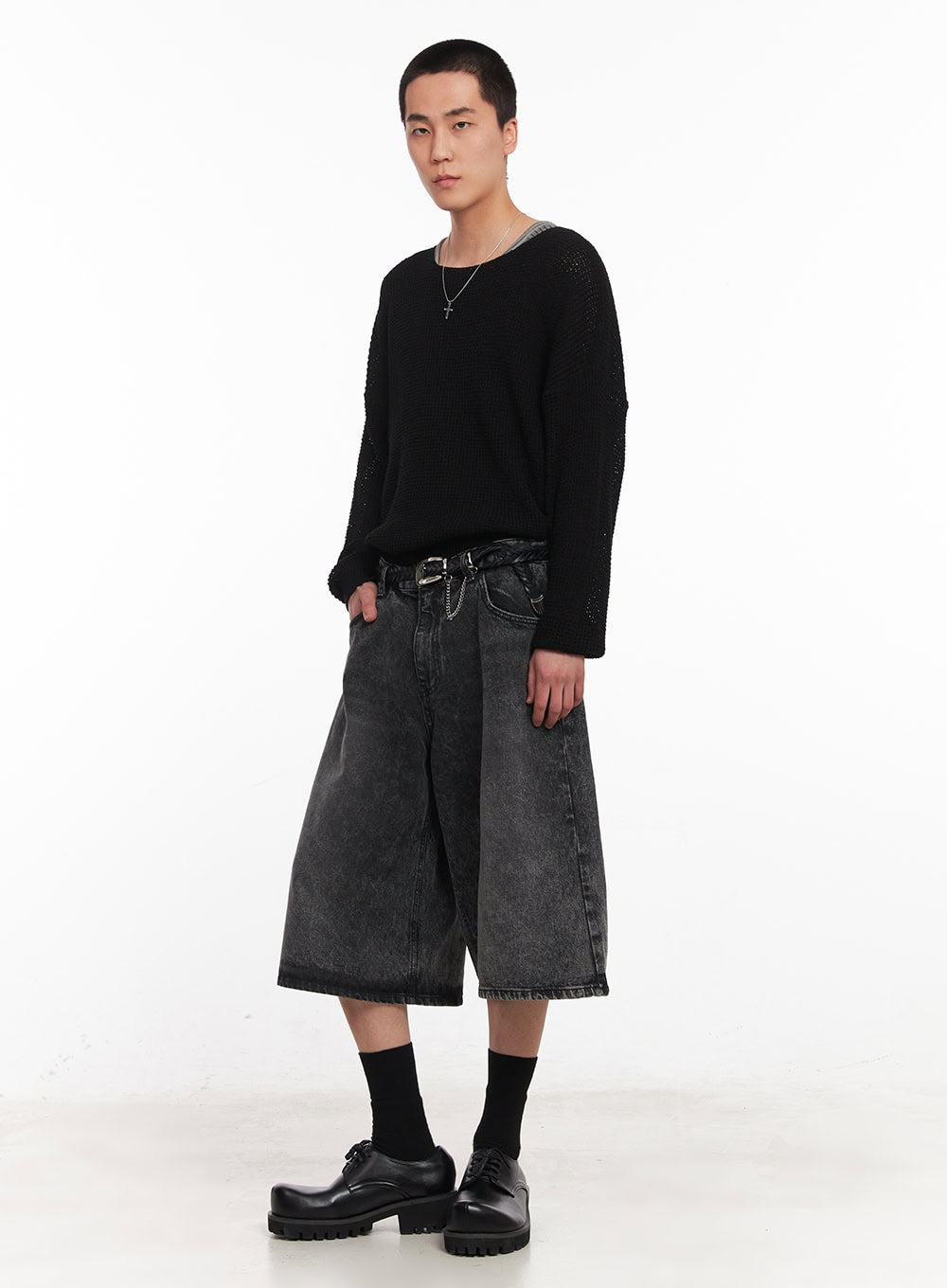 Men's Washed Wide-Fit Jorts IY505