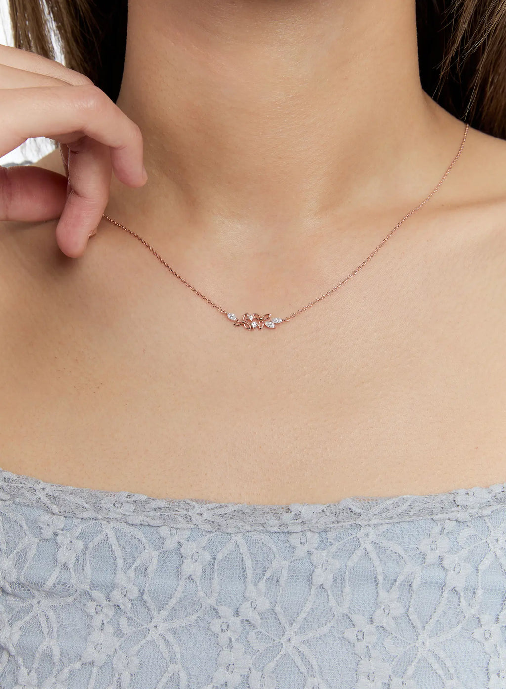 Trefoil Petal Necklace IS517