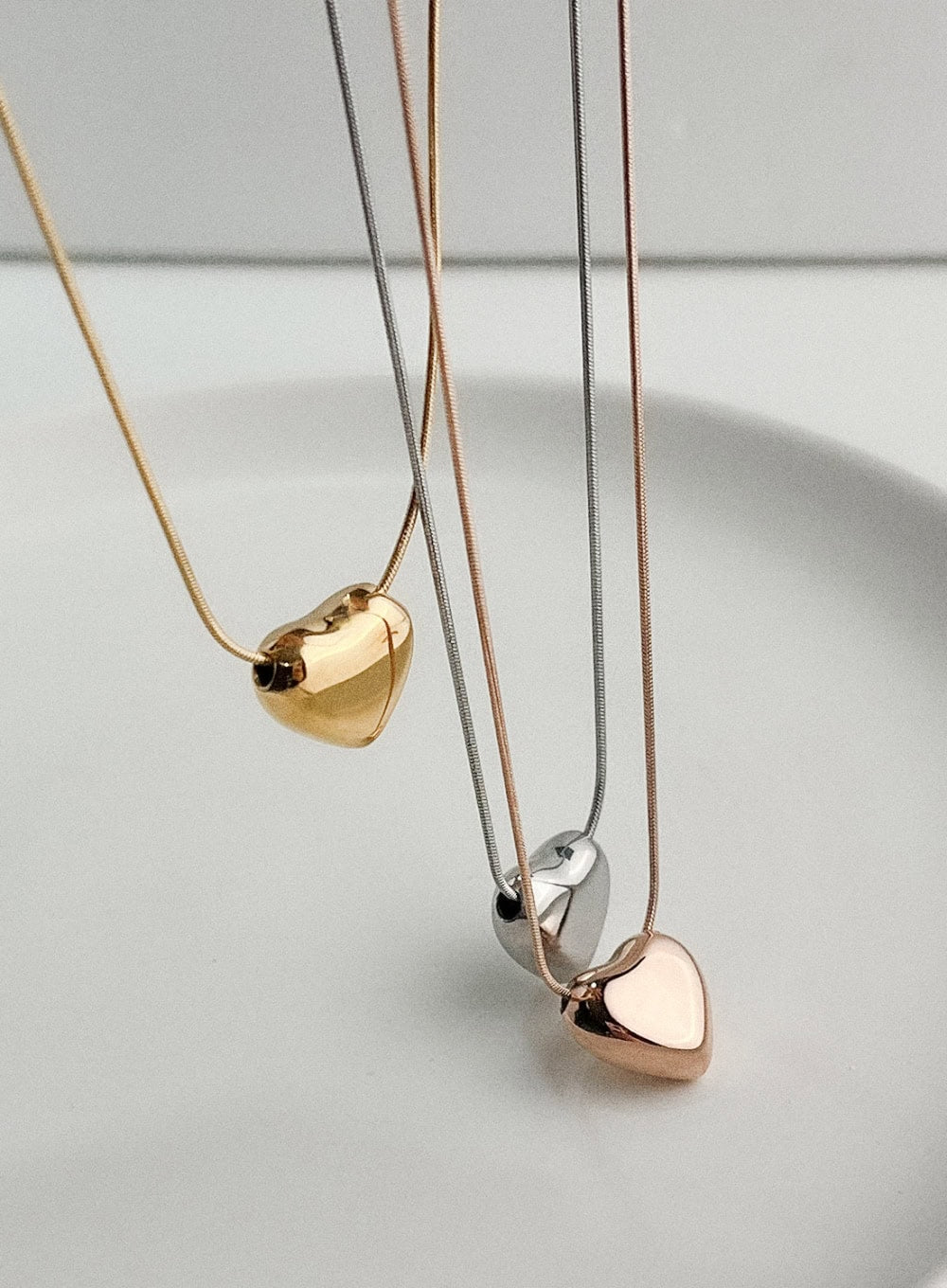 Bold Heart Necklace IL405