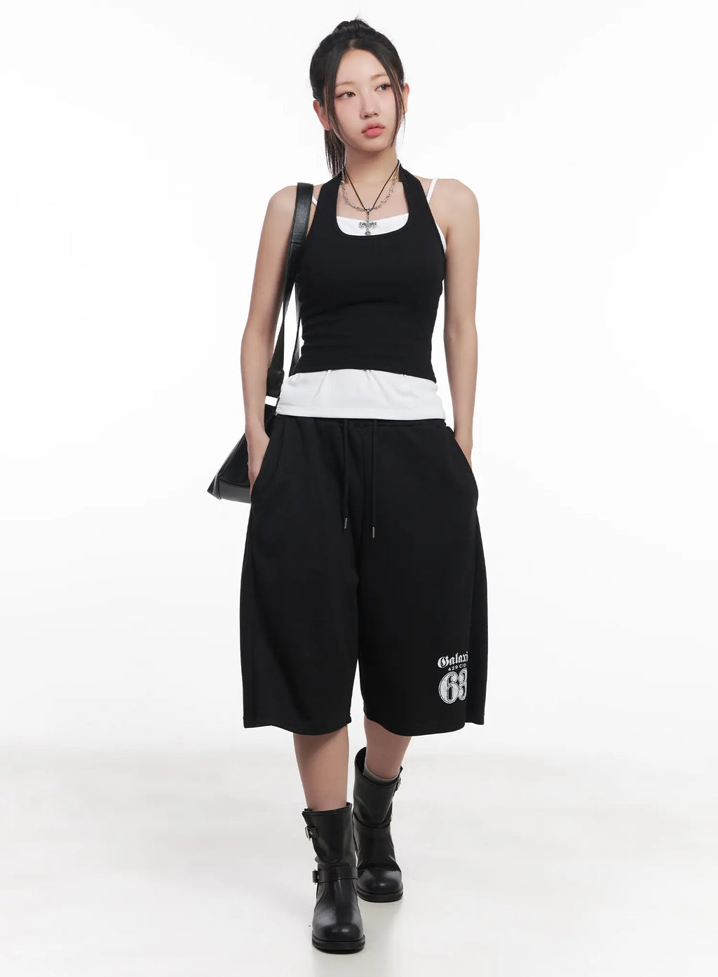 Cropped Halter Top CU517