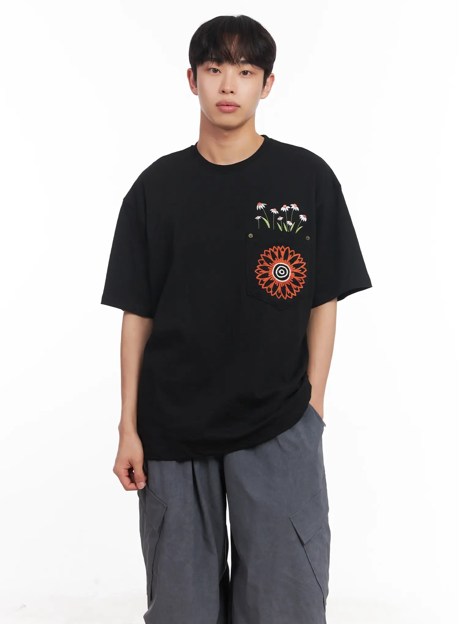 Men's Embroidered Graphic T-Shirt IU519