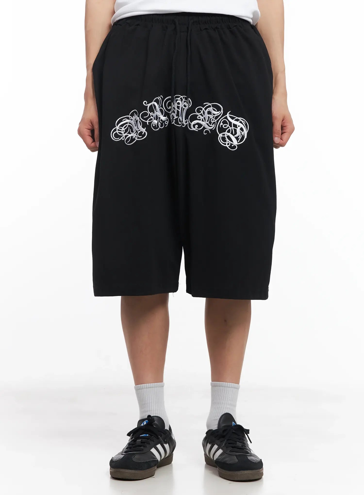 Men's Embroidered Graphic Sweat Shorts IU518