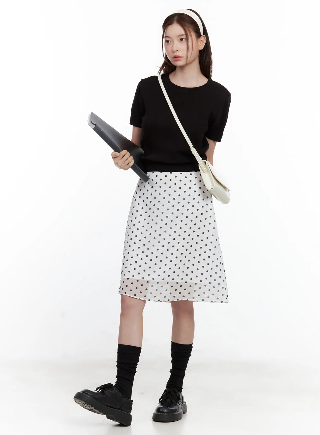 Lightweight Round-Neck Top CL502