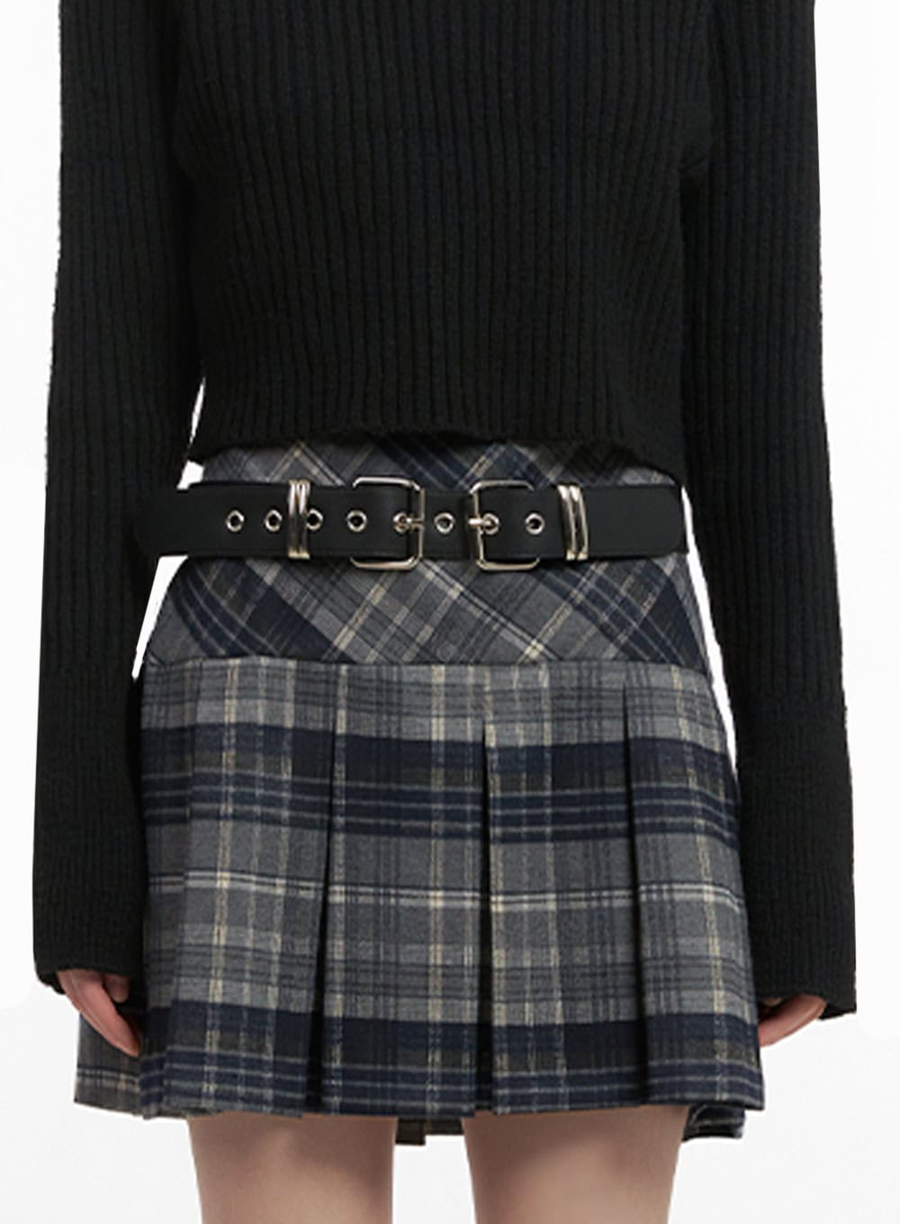 Faux Leather Eyelet Belt IN427