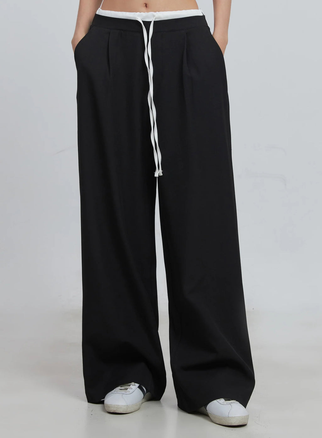 Layered Pintuck Wide-Leg Pants IU512