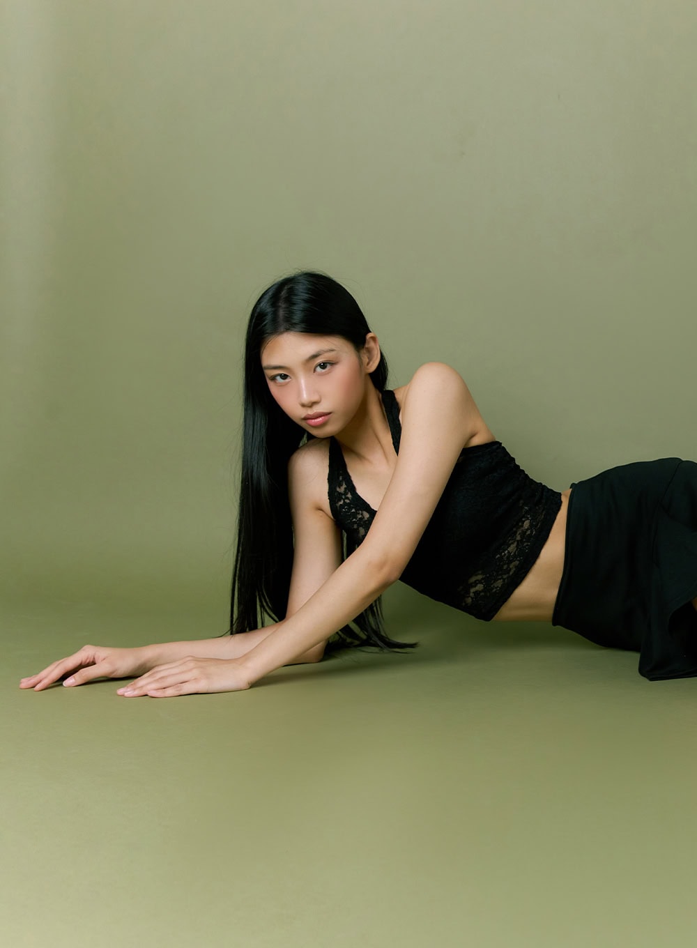 Lace Halter Crop Sleeveless Top IL419