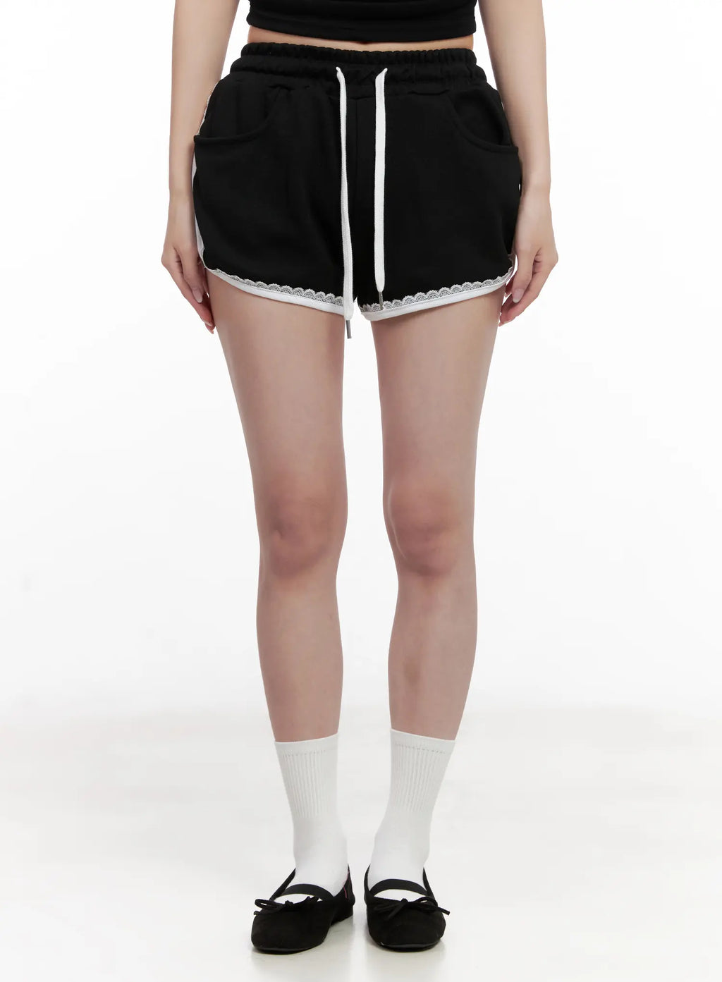 Contrast Lace-Trim Shorts CL516
