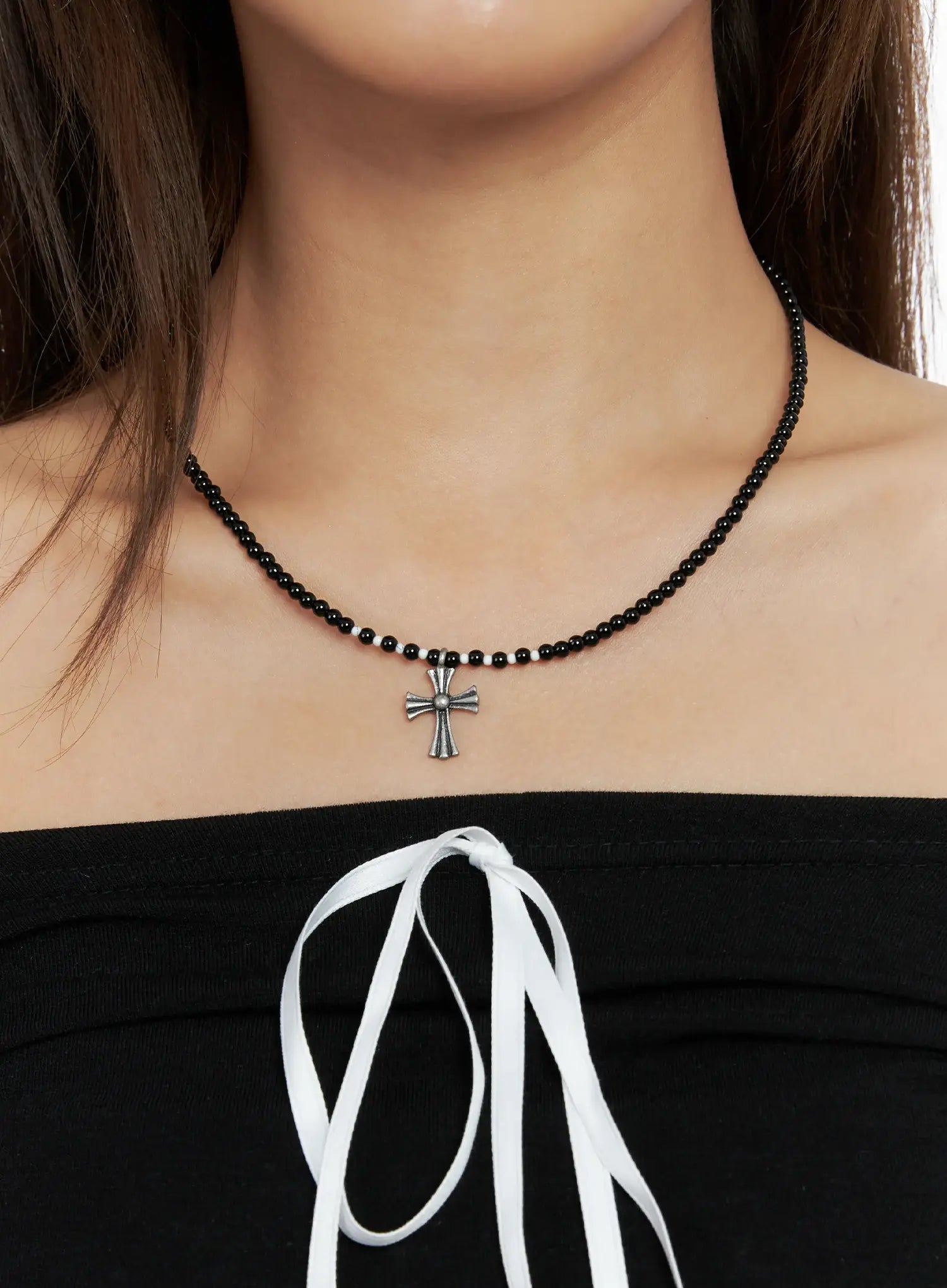 Beaded Cross Pendant Necklace CS505