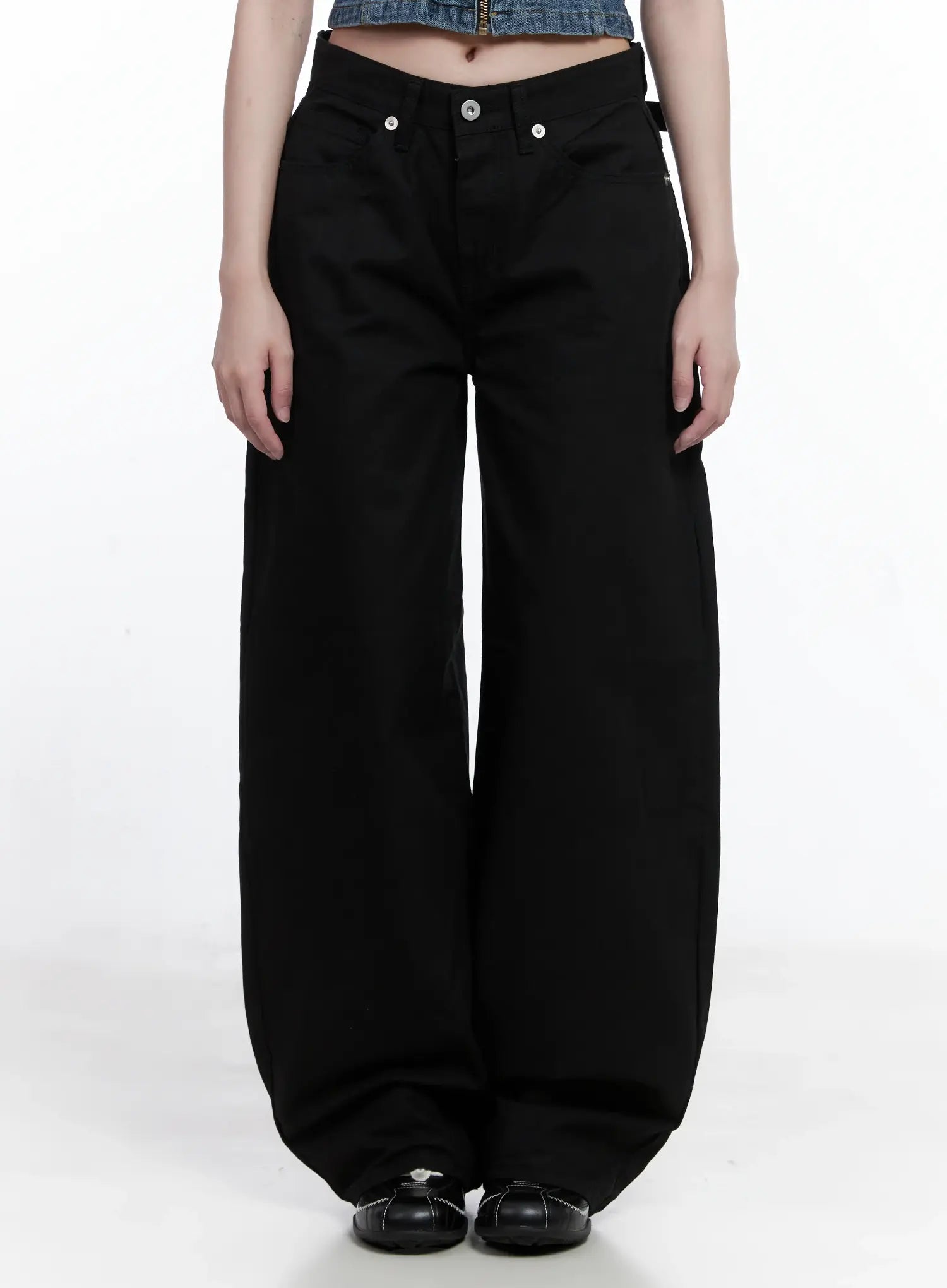 Low-Rise Back Detail Wide Pants CS525