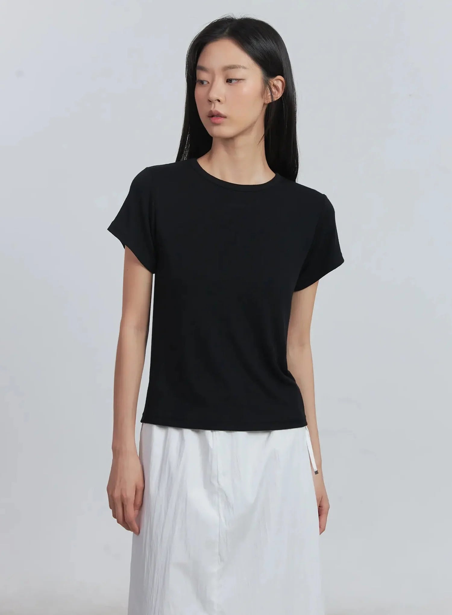 Loose-Fit Short-Sleeve Tee IU512