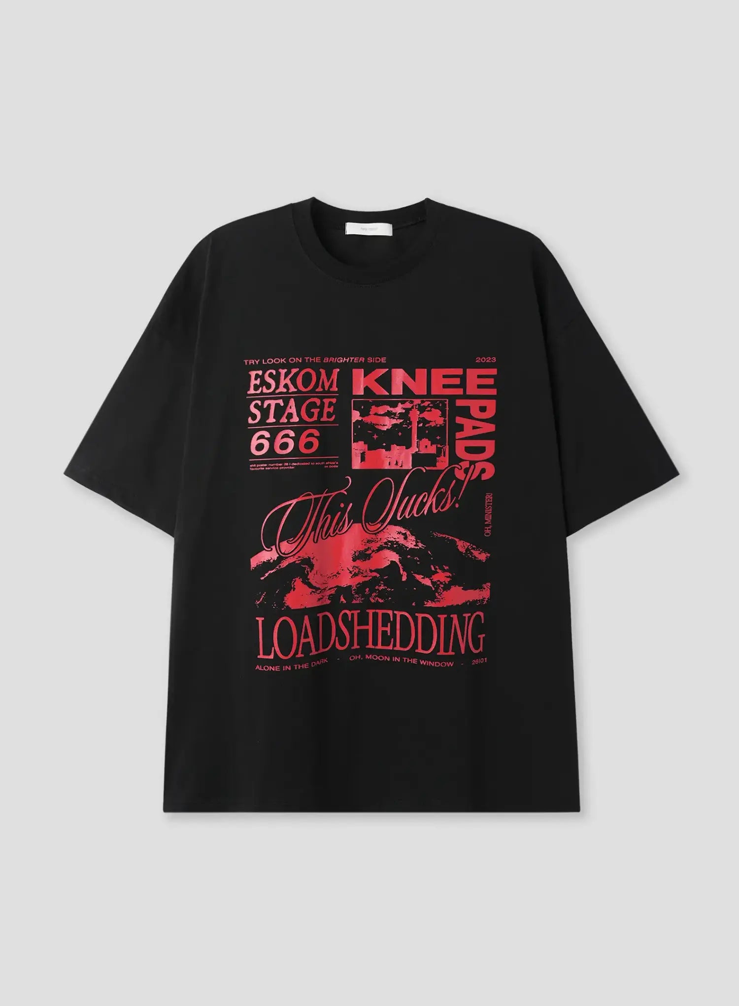 Bold Graphic Statement T-Shirt IL516