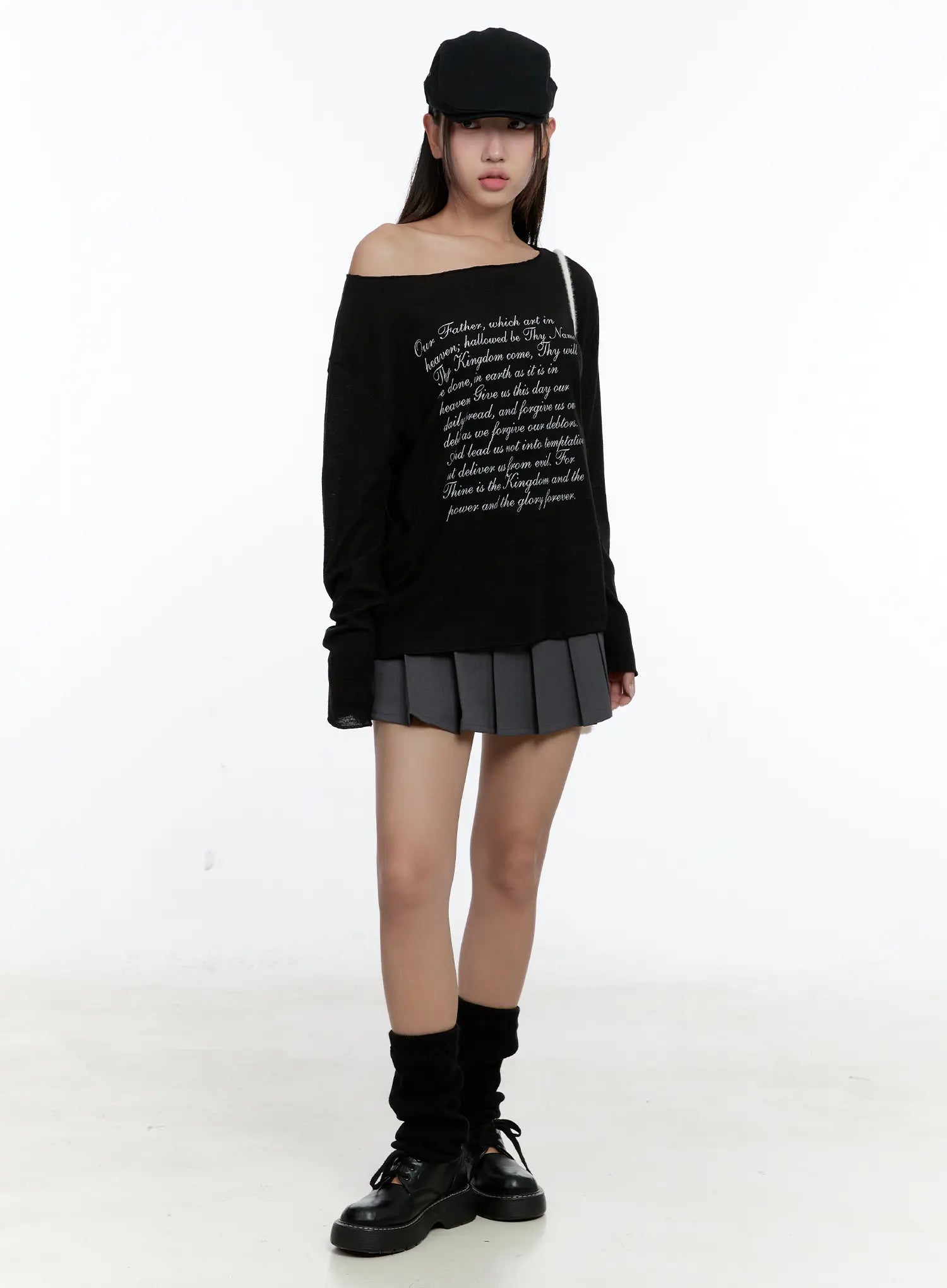 Lettering Off-Shoulder Long Sleeve CS517