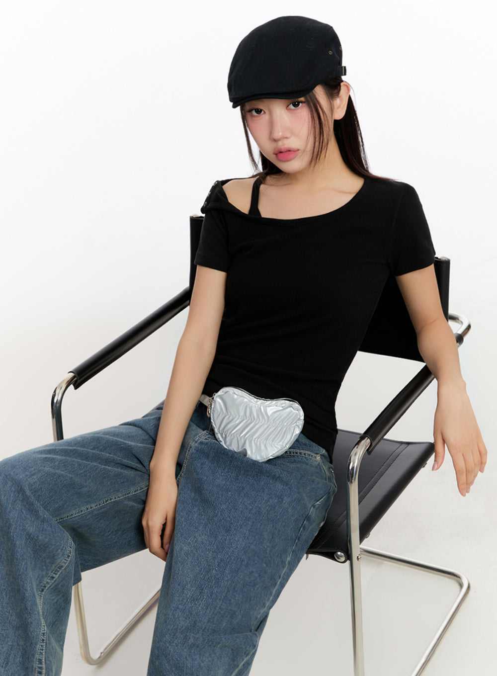 Slim-Fit Buttoned U Neck Top IU509