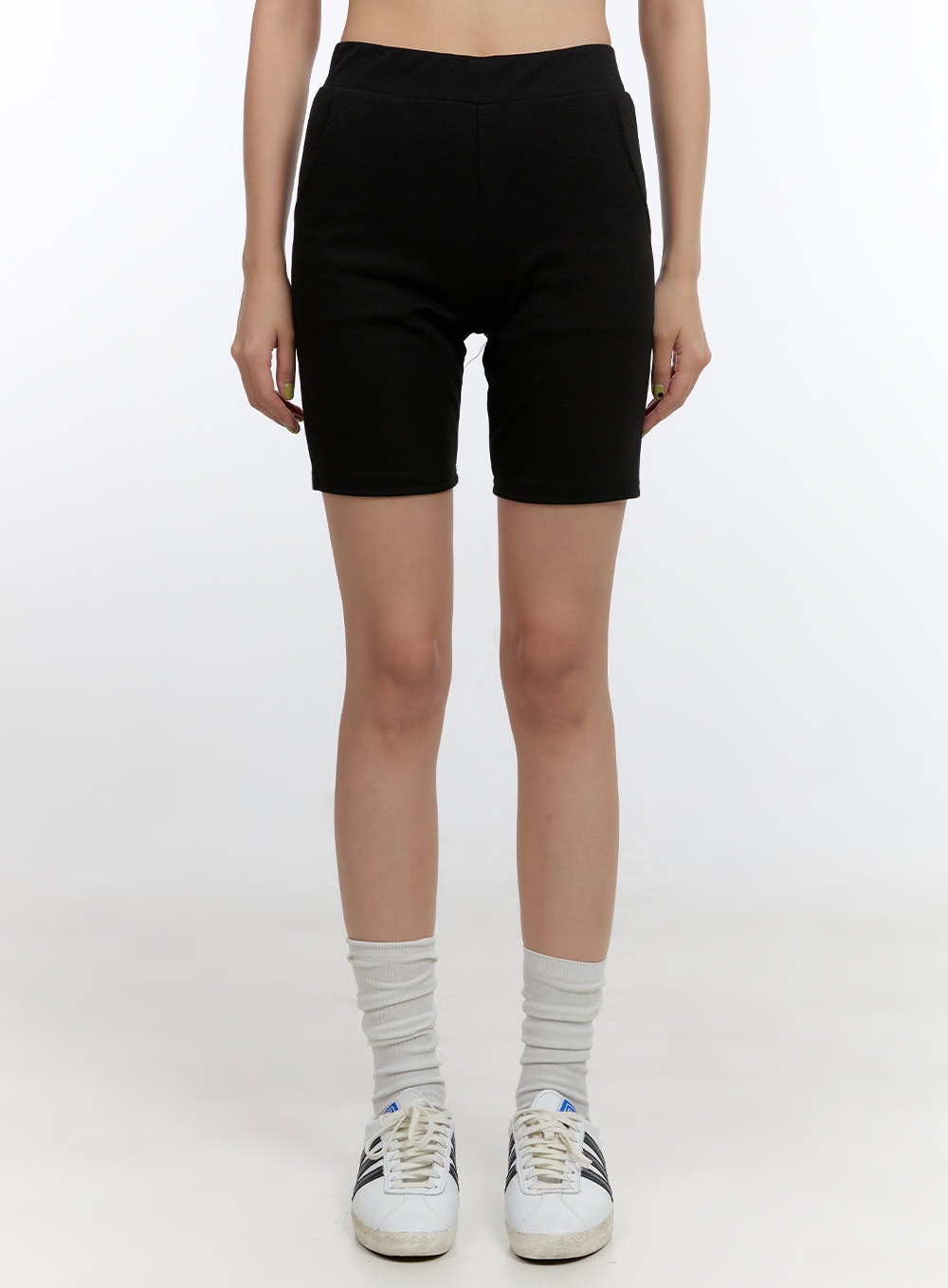 Slim Fit Solid Active Shorts CO431