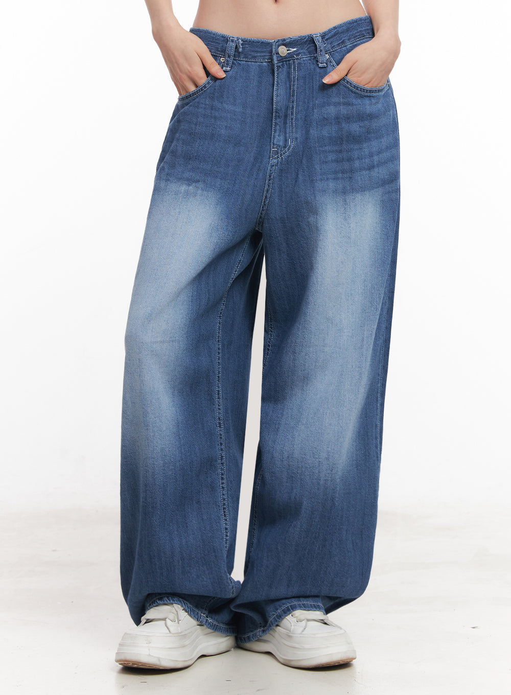 Bibi Wide-Leg Jeans IY516