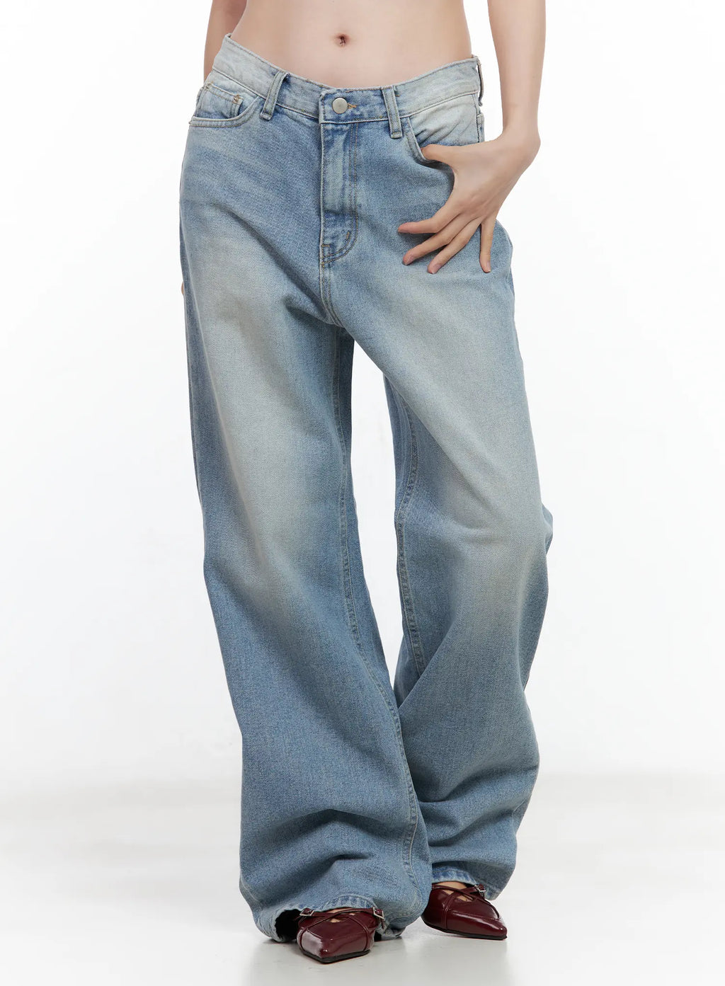 Ina Slouchy Fit Jeans CL502