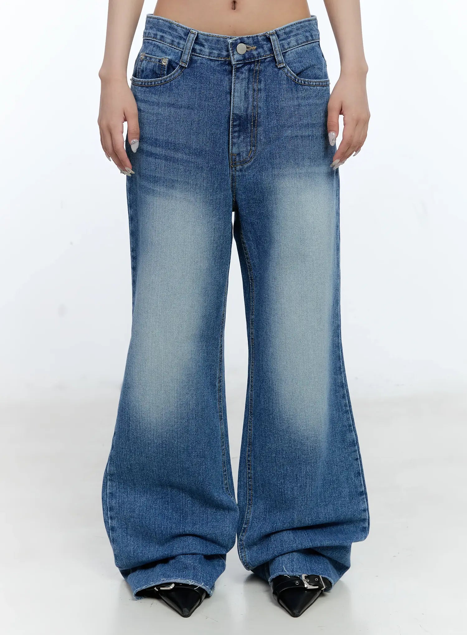 Eunbyul Wide-Leg Flare Denim Jeans CL530