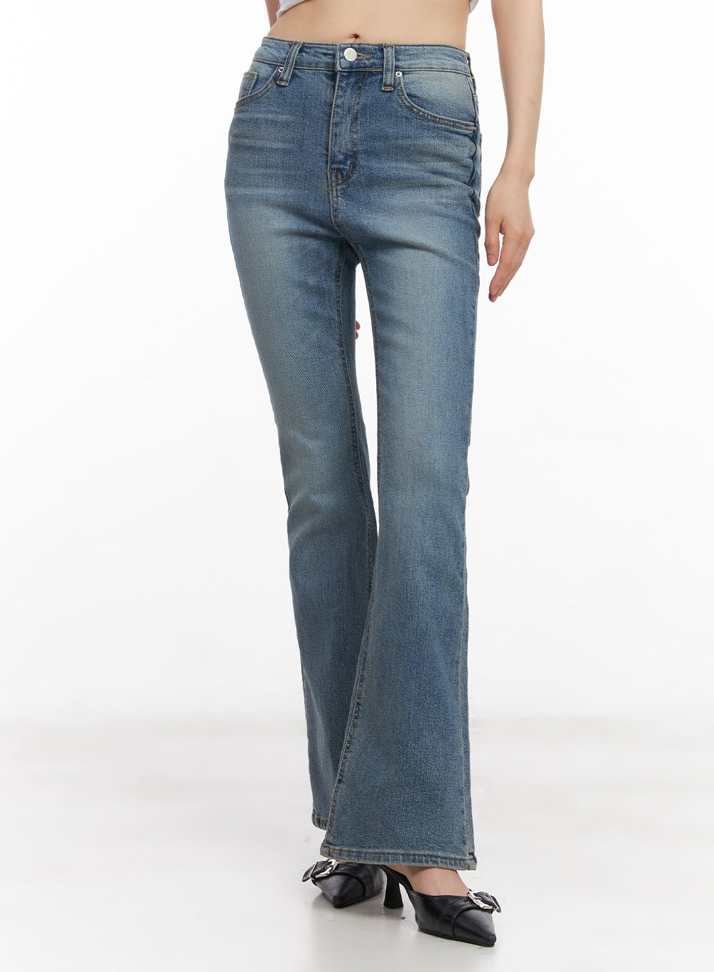 Cassy Slim Washed Flared Jeans CY512
