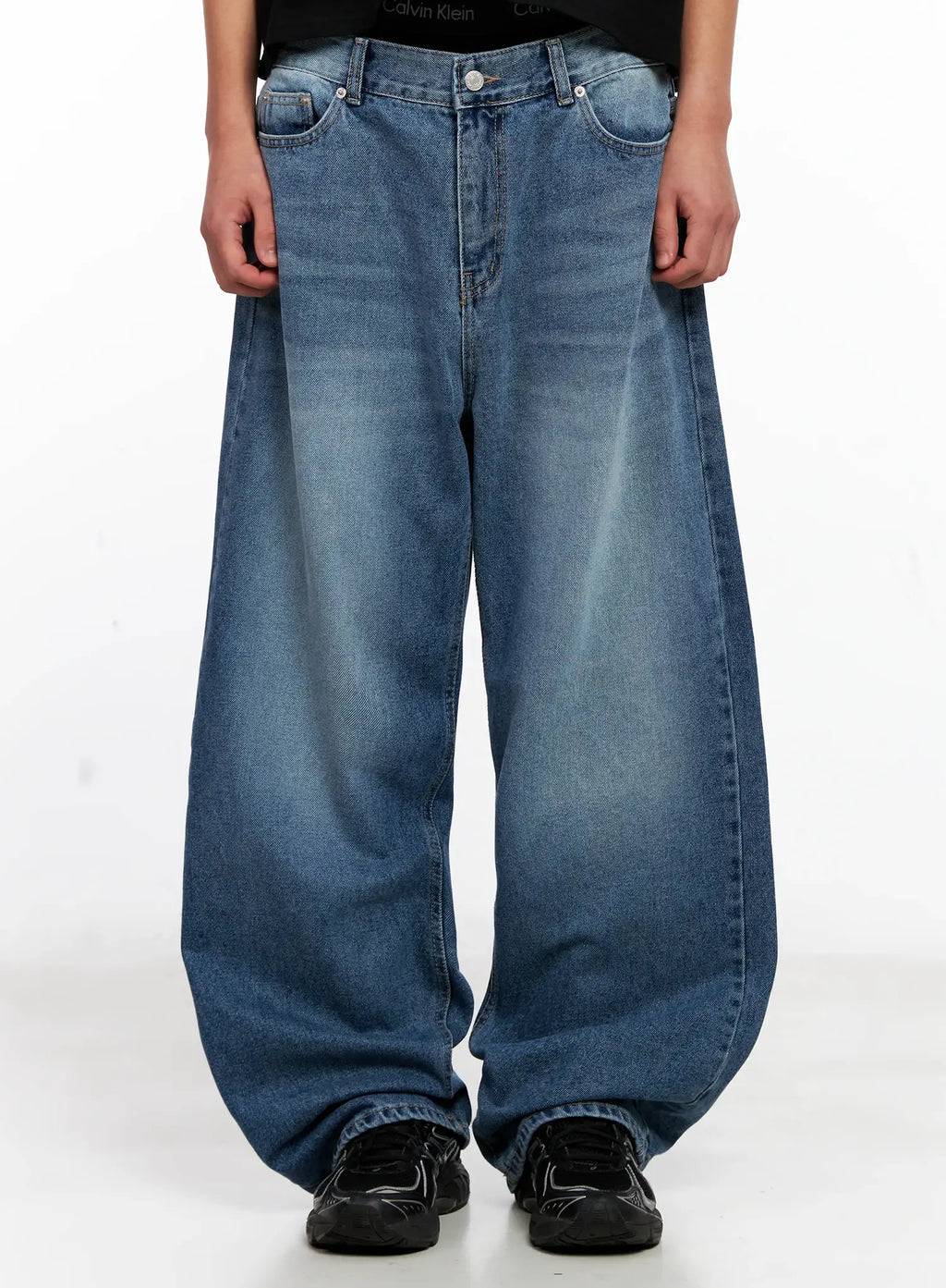 Men's Wide-Leg Washed Denim Jeans IG511