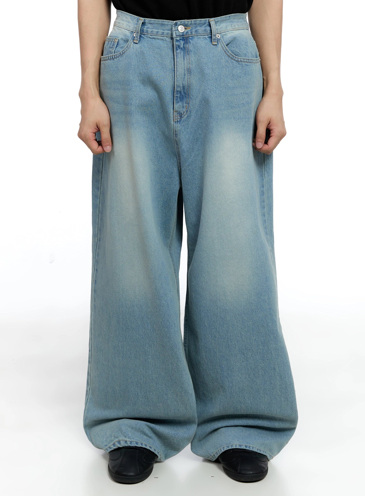 Men's Mid-Wash Baggy Jeans IG520