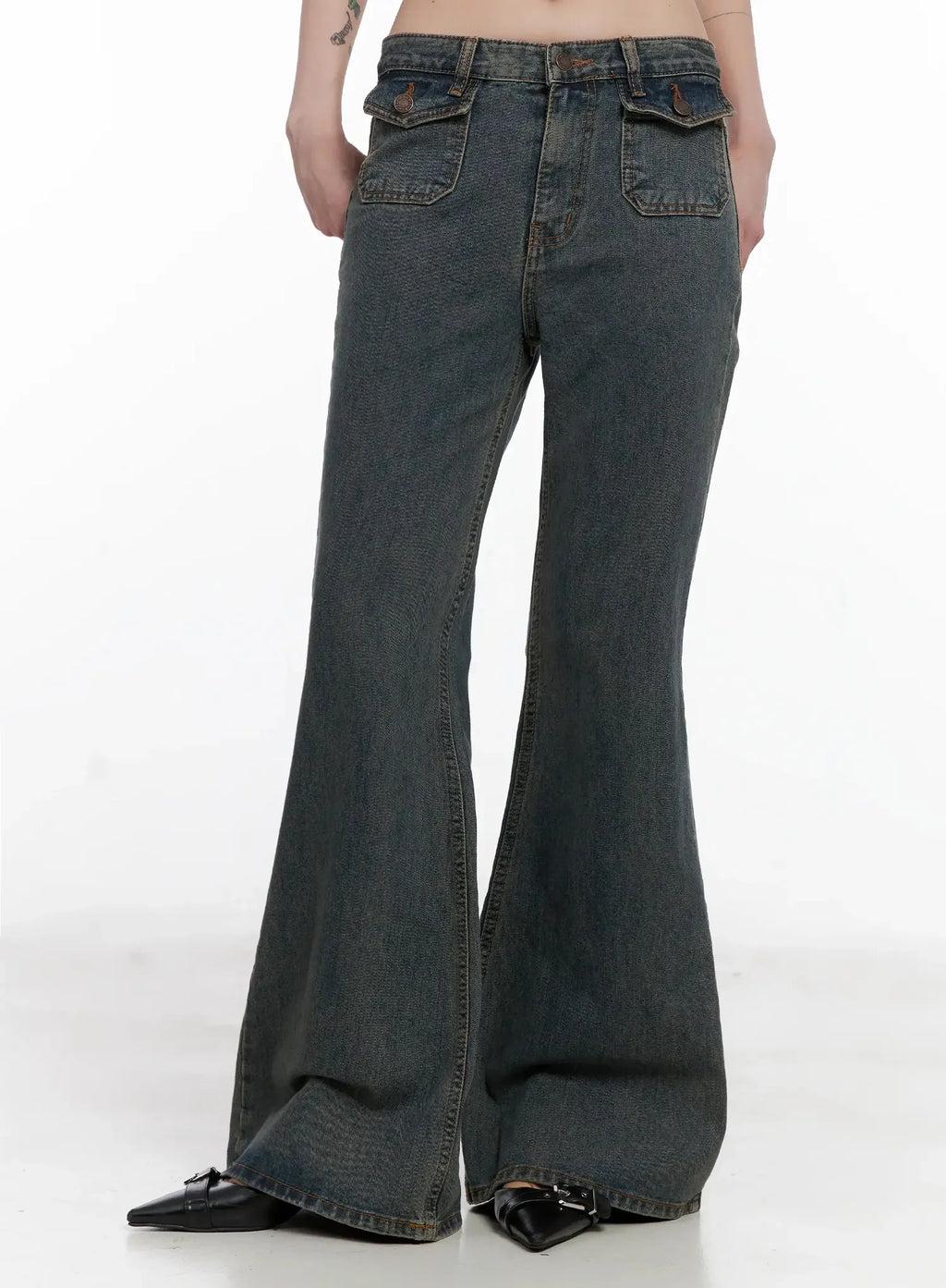 Rayne Washed Flared Jeans IS508