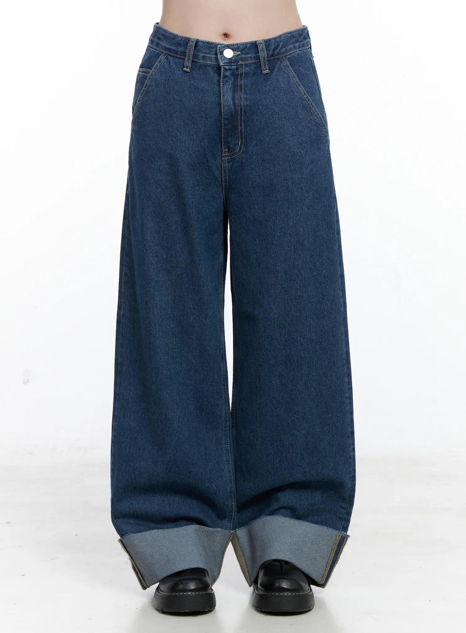 Ila Rolled-Up Wide-Leg Jeans CO506