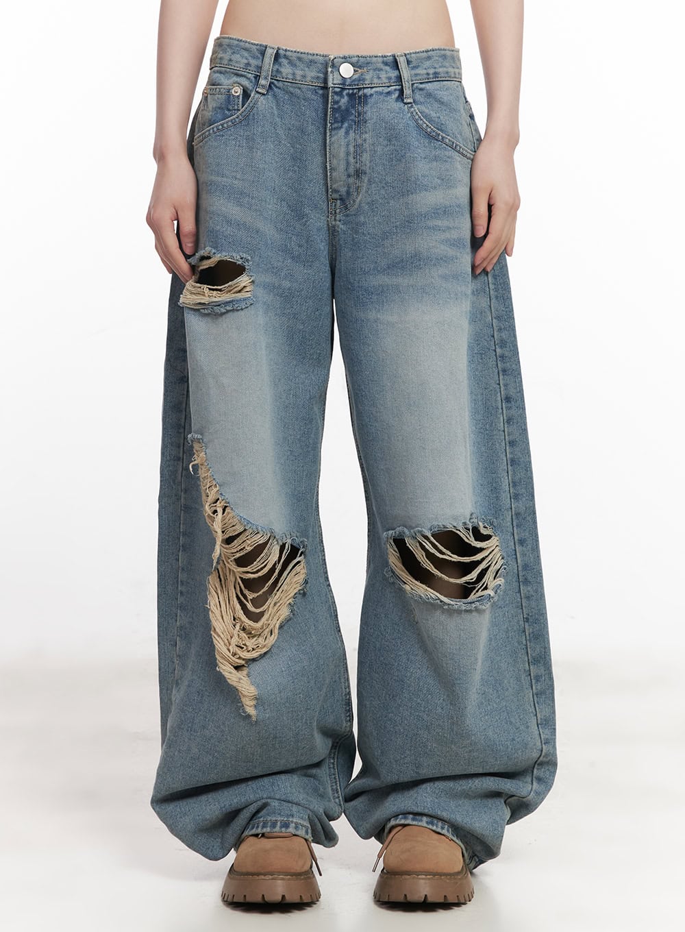 Hattie Distressed Wide-Leg Jeans CY520