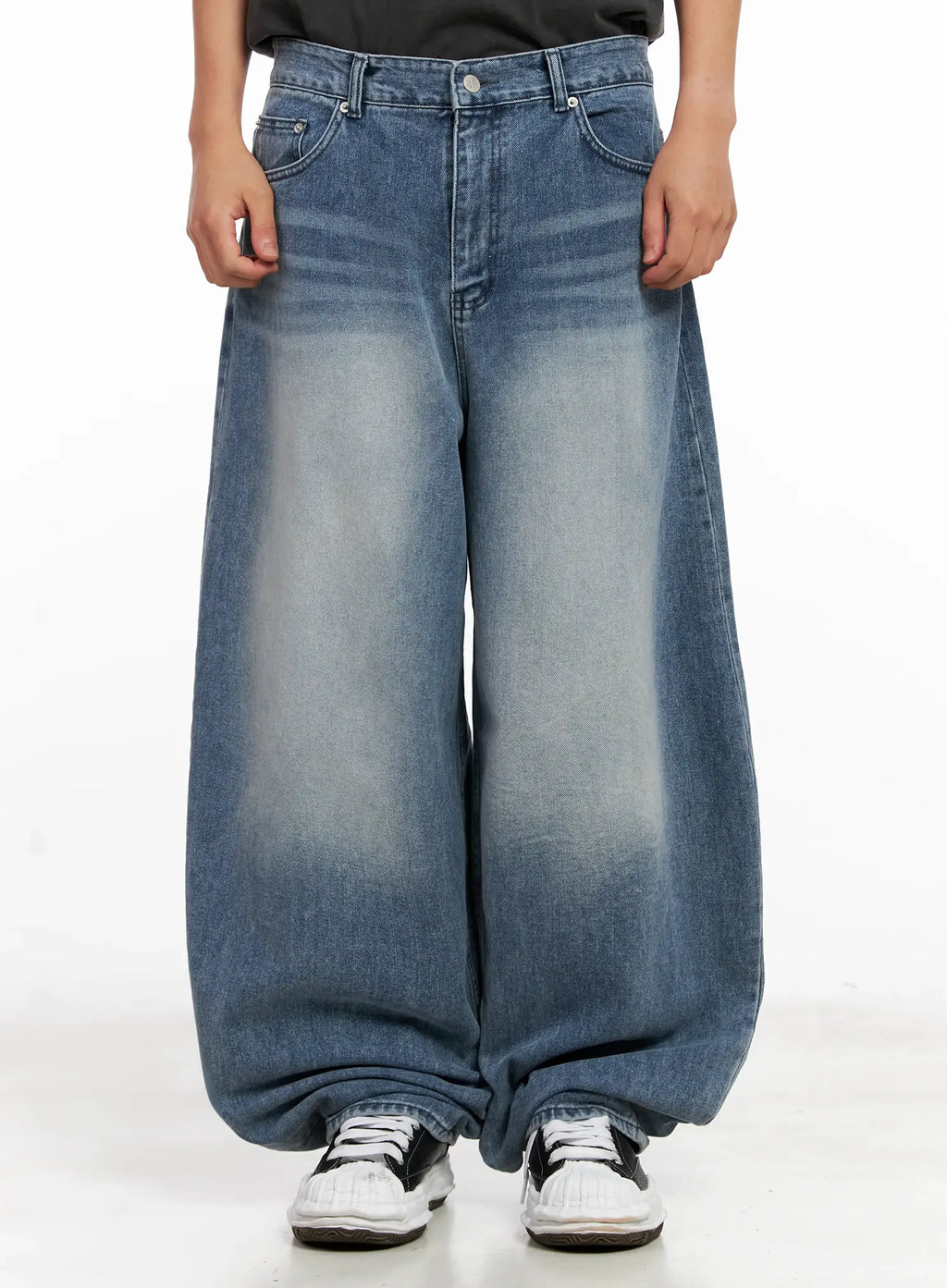 Men's Balloon-Fit Denim Jeans IL518