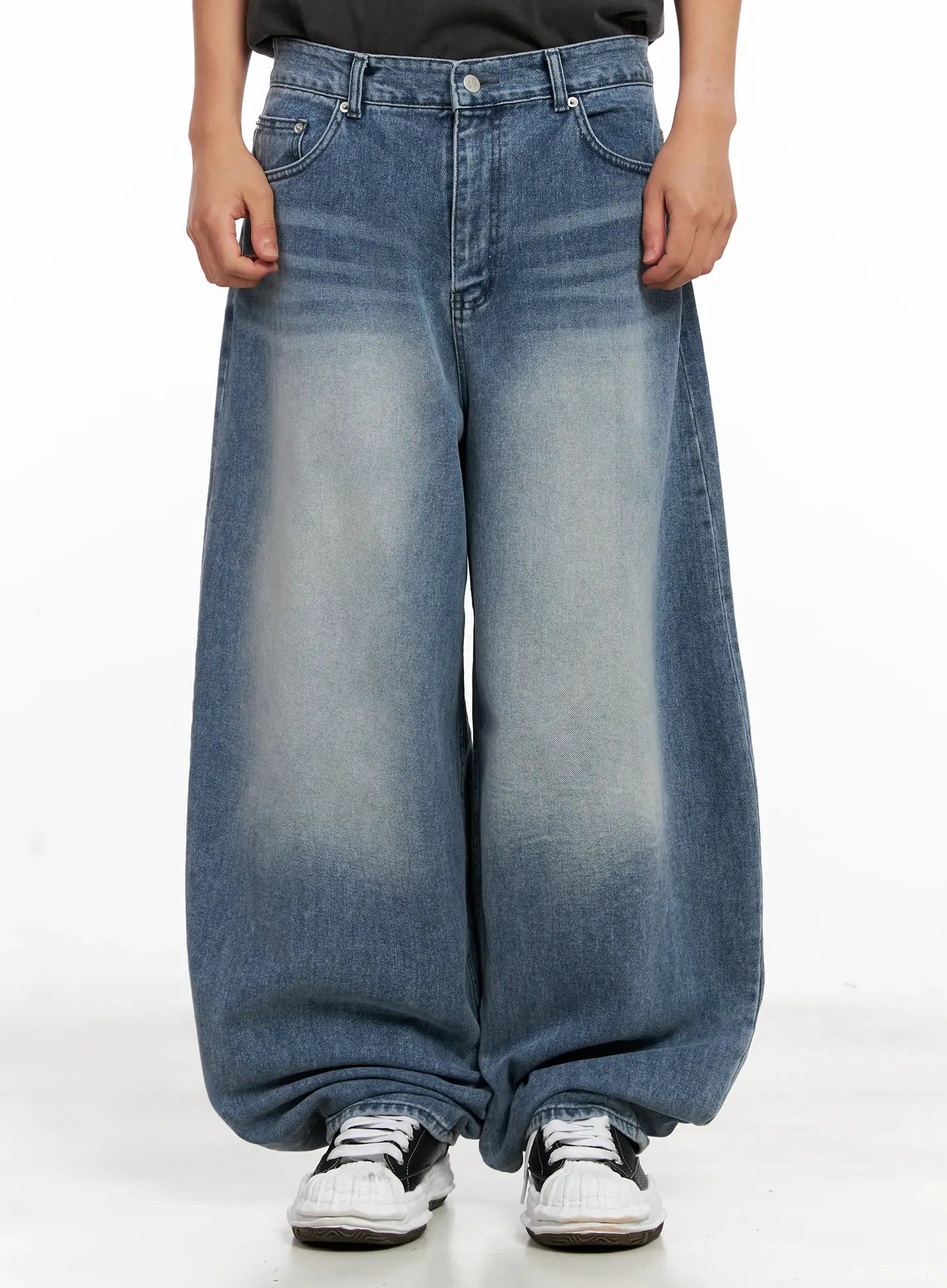 Men's Balloon-Fit Denim Jeans IL518