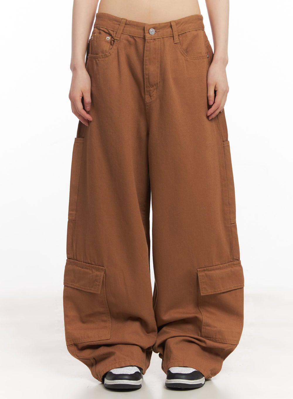 Relaxed-Fit Cargo Pants CA523