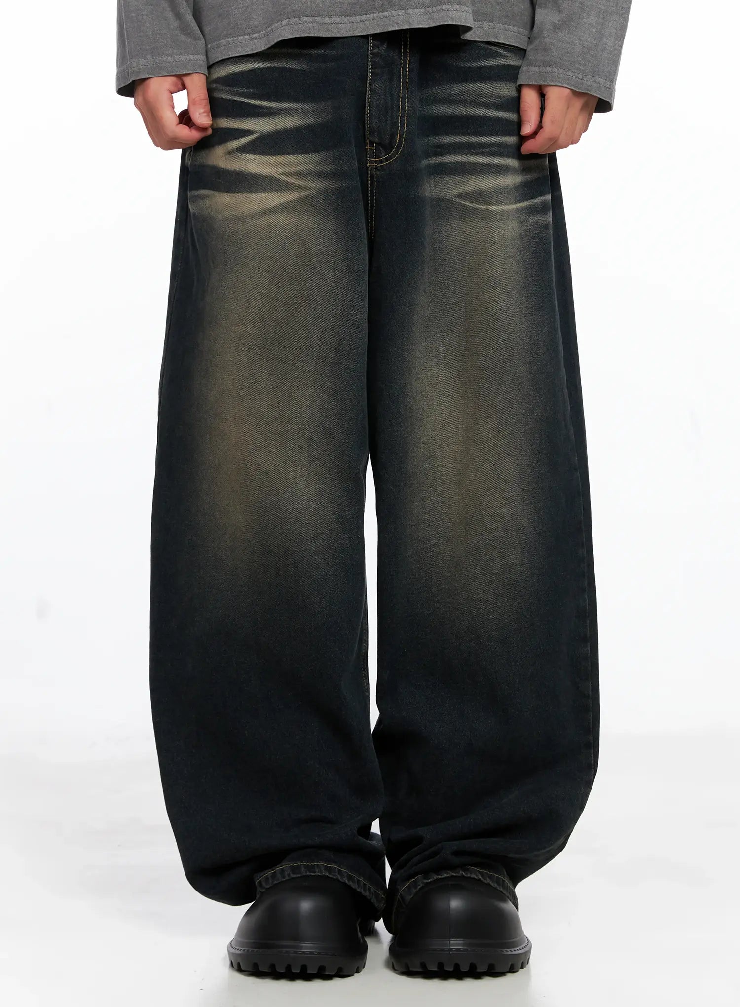 Men's Vintage Washed Wide-Leg Jeans IS509