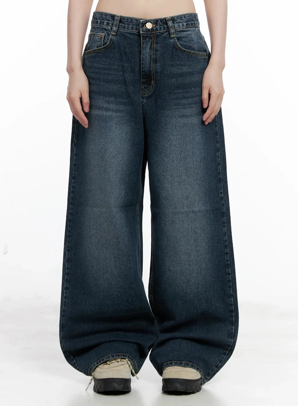 Mashiro Vintage-Wash Wide Jeans IL531