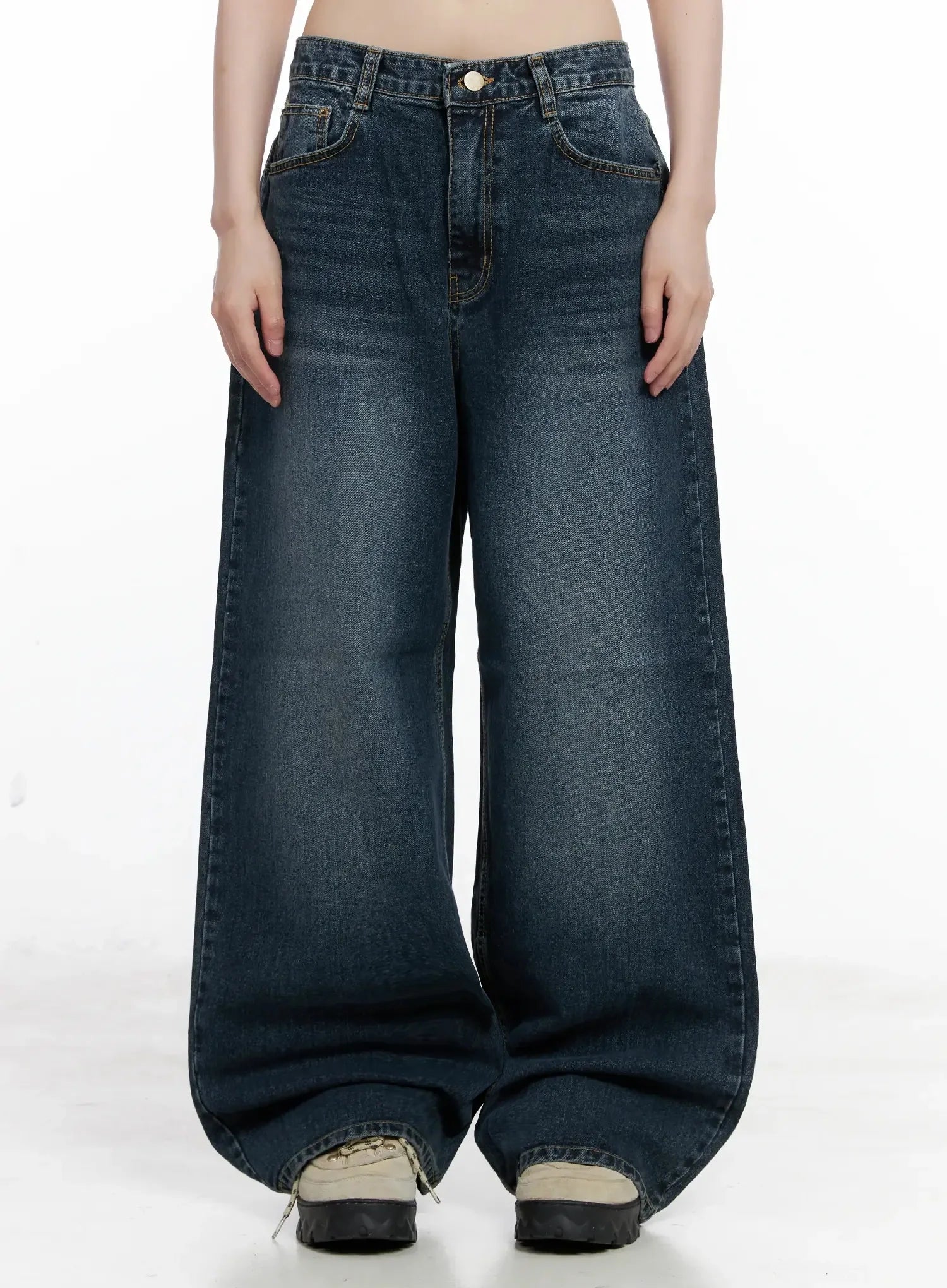 Mashiro Vintage-Wash Wide Jeans IL531