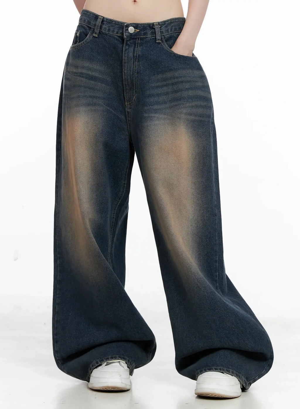 Solji Acid Washed Wide-Leg Jeans IL531